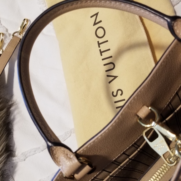 SOLD 2️⃣2️⃣5️⃣0️⃣ LV Montaigne Emprinte MM - Picture 12 of 13